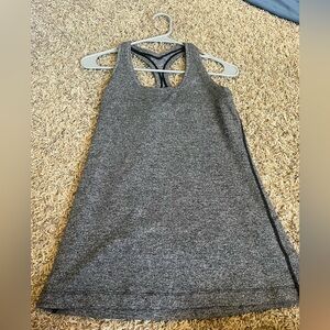 Lululemon top